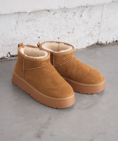 RETRO GIRL（レトロガール）の「ショートムートン（ブーツ・レディース・ブラック/キャメル/ダークグレー・MEDIUM/LARGE）」の9枚目の写真