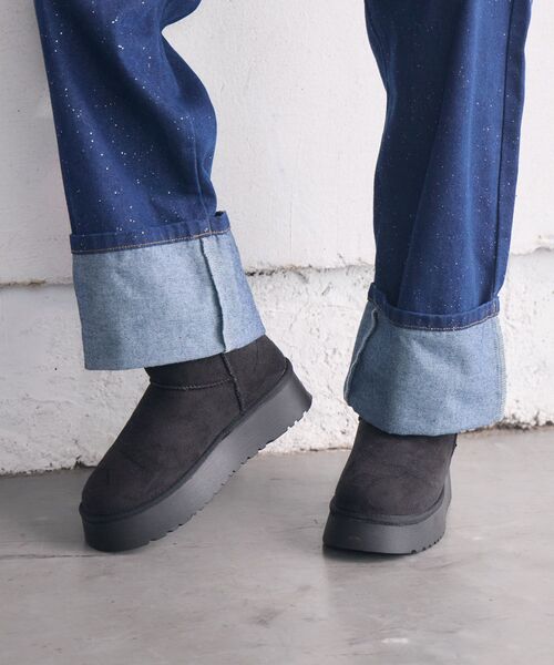 RETRO GIRL（レトロガール）の「ショートムートン（ブーツ・レディース・ブラック/キャメル/ダークグレー・MEDIUM/LARGE）」の15枚目の写真