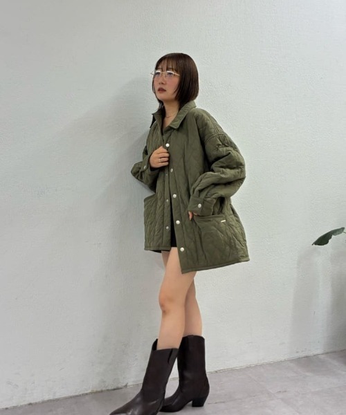 mystic(ミスティック)の「【軽いのに暖かい◎/2サイズ展開】襟付きキルティングジャケット(その他アウター・レディース・カーキ/ブラック/アイボリー/ブルー/モカ・FREE/1)」の6枚目の写真