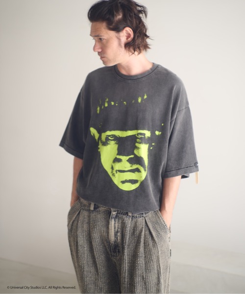 ADAM PATEK(アダムパテック)の「ADAMPATEK/Frankenstein face print T/フランケンシュタインフェイスプリントコラボTシャツ(Tシャツ/カットソー・メンズ・パープル/グリーン・1/2)」の2枚目の写真