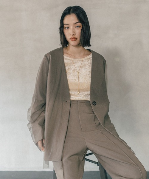 LEPSIM（レプシィム）の「《オフィスライン》TRチュールノーカラージャケット　582131（ノーカラージャケット・レディース・チャコールグレー/ブラウン系その他・FREE）」の14枚目の写真