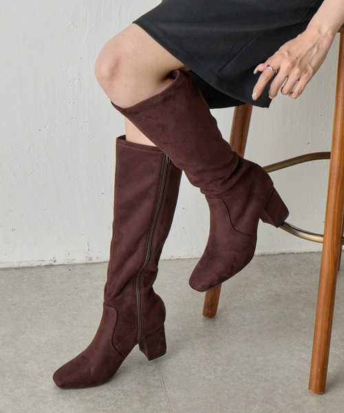 COLONY 2139（コロニートゥーワンスリーナイン）の「スクエアヒールストレッチブーツ（ブーツ・レディース・ブラウン/ブラック・MEDIUM/LARGE）」の2枚目の写真