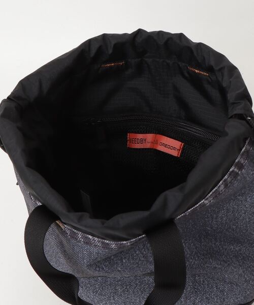 GREGORY（グレゴリー）の「チンチバッグM CINCH BAG M ブラックデニムNeedby（ハンドバッグ・メンズ・ブラック系その他・ONE SIZE）」の4枚目の写真