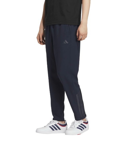 adidas(アディダス)の「アディダス adidas スリーストライプス レギュラーフィット ボンデッド フリース オープンヘム ウインドパンツ(その他パンツ・メンズ・オリーブ/ネイビー/ブラック・S/3L/L/M/LL)」の3枚目の写真