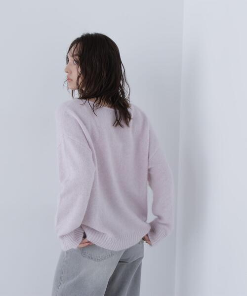 NATURAL BEAUTY BASIC(ナチュラルビューティーベーシック)の「◇フォックス混オーバーニット(ニット/セーター・レディース・ピンク/ネイビー/ベージュ・FREE)」の17枚目の写真