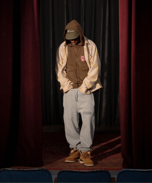 UNION（UNION TOKYO）（ユニオン）の「UNION TOKYO  P.E SWEATPANT  ユニオントーキョー（スウェットパンツ・メンズ・ヘザーグレー/ブラック・XL/L/M/S）」の15枚目の写真