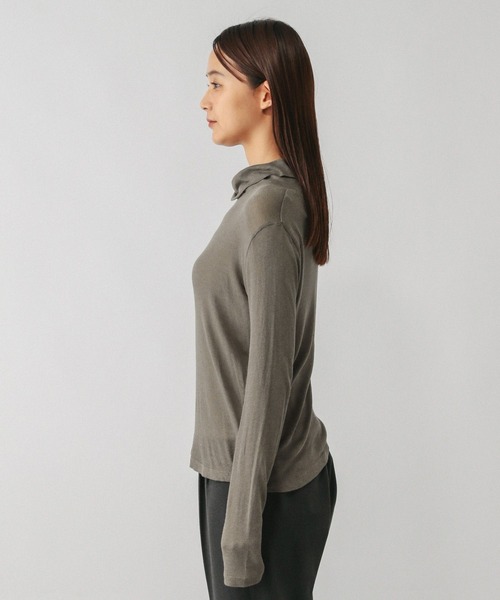 美品　レオナール　ストレッチ　ハイネック　トップス 楽天市場】首元スッキリなハイネック！ストレッチの効いたリブニット