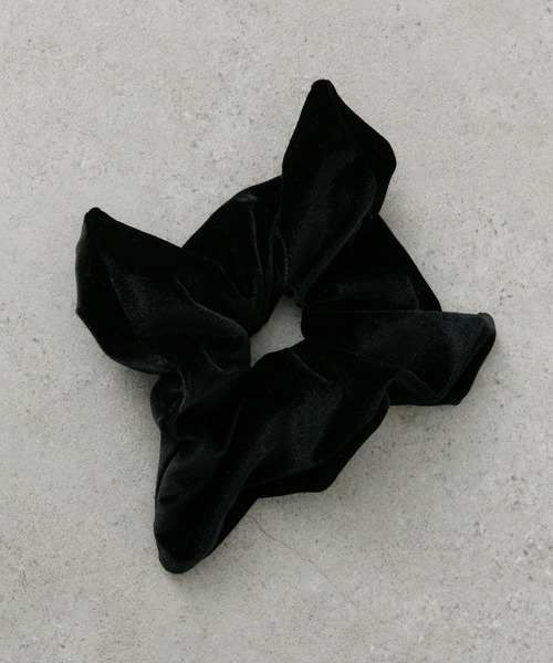 PUAL CE CIN（ピュアルセシン）の「【＠noricorico102企画】ベロアシュシュ（シュシュ・レディース・ブラック/ベージュ系・FREE）」の16枚目の写真