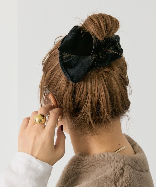 PUAL CE CIN（ピュアルセシン）の「【＠noricorico102企画】ベロアシュシュ（シュシュ・レディース・ブラック/ベージュ系・FREE）」の17枚目の写真