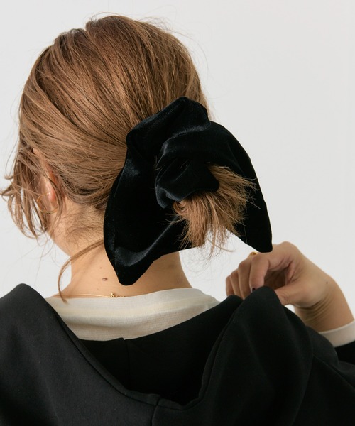 PUAL CE CIN（ピュアルセシン）の「【＠noricorico102企画】ベロアシュシュ（シュシュ・レディース・ブラック/ベージュ系・FREE）」の21枚目の写真