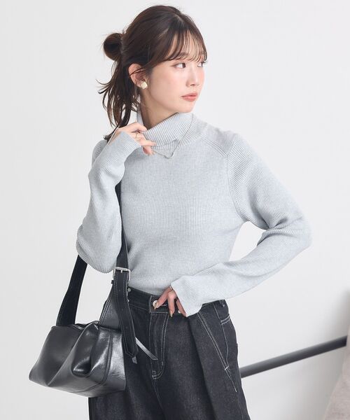 earth music&ecology(アースミュージックアンドエコロジー)の「レンチング(TM)エコヴェロ(TM)(リブタートル)(ニット/セーター・レディース・レッド/ブラウン/ブラック/アイボリー/グレー/その他7・S/M)」の19枚目の写真