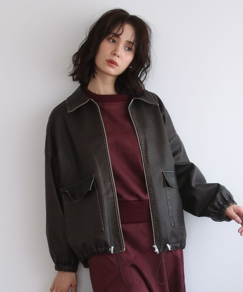 ELENCARE DUE（エレンカーレデュエ）の「・ELENCARE DUE 合成皮革ブルゾン（ブルゾン・レディース・ブラック/ブラウン/ボルドー・FREE）」の2枚目の写真