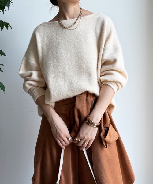 DouDou（ドゥドゥ）の「ファーウールボートネックプルオーバー（ニット/セーター・レディース・レッド/オフホワイト/ブラウン/ネイビー/グレー・FREE）」の18枚目の写真