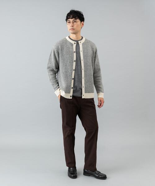 URBAN RESEARCH ROSSO MEN(アーバンリサーチロッソメン)の「『XLサイズあり』ヘリンボーン柄クルーニットカーディガン(カーディガン/ボレロ・メンズ・ネイビー/グレー/アイボリー/ブラック・SMALL/MEDIUM/LARGE/X-LARGE)」の8枚目の写真