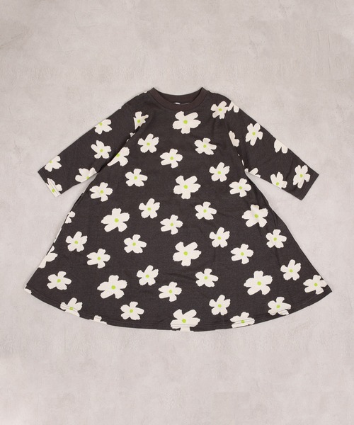 MARKEY'S（マーキーズ）の「キャンディーペーパー長袖ワンピース（ワンピース・キッズ・ブラック系その他/グレー系その他/ピンク系その他/ホワイト系その他/ブルー系その他/グリーン系その他・80/90/95/100/110/120/130/140）」の2枚目の写真