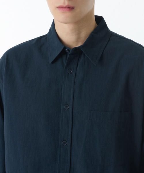 MUSINSA STANDARD（ムシンサスタンダード）の「リラックスドナチュラルタッチシャツ[ネイビー]（シャツ/ブラウス・メンズ・その他・SMALL/MEDIUM/LARGE/X-LARGE/XX-LARGE）」の3枚目の写真