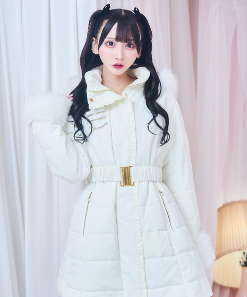 りんご‼️可愛すぎるほぼ未使用❣️PUMAホワイトダウンジャケット りんご様専用‼️可愛すぎるほぼ未使用❣️PUMAホワイトダウンジャケット