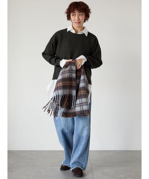 Lugnoncure(ルノンキュール)の「編地切替クルーネックニット(ニット/セーター・レディース・ベージュ/レッド/オフホワイト/ブルー/チャコールグレー・F)」の12枚目の写真