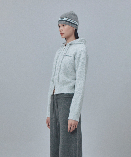 Rest&Recreation(レストアンドレクリエーション)の「HAIRY KNIT HOOD ZIP-UP - LIGHT GREY(ニット/セーター・レディース・その他・ONE)」の6枚目の写真