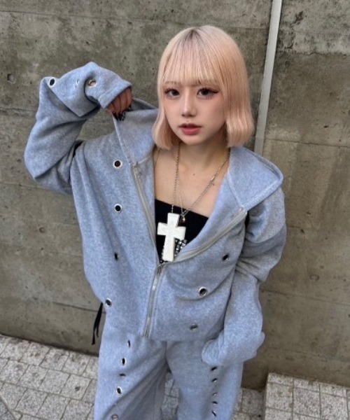 lilful(リルフル)の「【セットアップ対応】アイレットデザインジップアップパーカー(パーカー・メンズ・グレー/ブラック・M/L)」の19枚目の写真