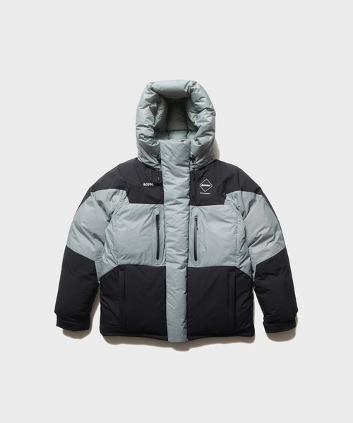 F.C.Real Bristol（エフシーレアルブリストル）の「DOWN BENCH PARKA