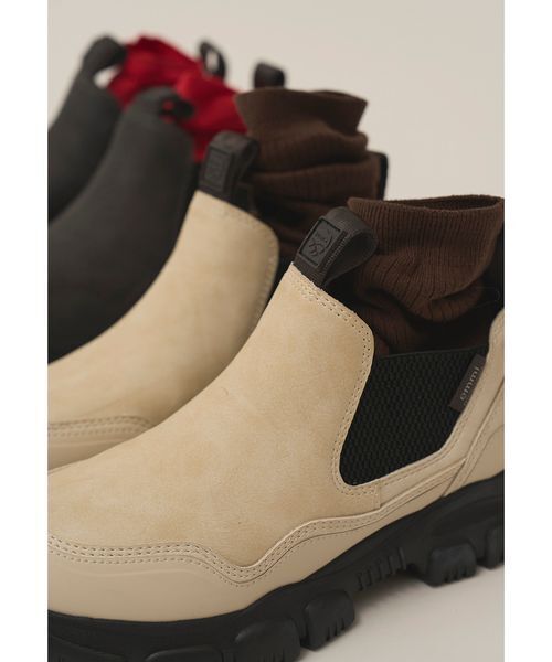 SHAKA（シャカ）の「【emmi×SHAKA】TREK SHORT CHELSEA（ブーツ・レディース・ダークグレー・22/25/23/24）」の4枚目の写真