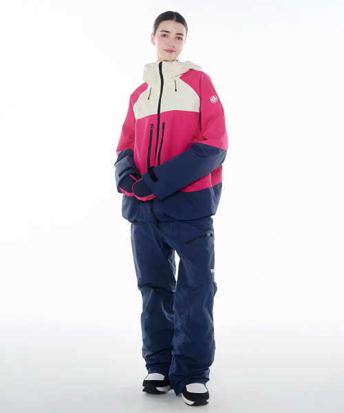 DOLL OUTERWEAR（ドラ アウターウェア）の「2425 ボニータジャケット&パンツ ボードウェアセット ローズレッド 男女共用（セットアップ・レディース・その他・SMALL/MEDIUM/LARGE/X-LARGE/X-SMALL）」の9枚目の写真
