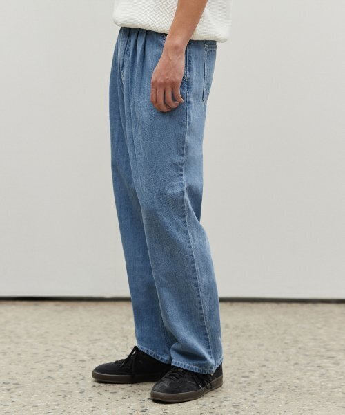 DECET（デケト）の「[夏生地]2Pleats Wide Jeans DCPT005Blue（デニムパンツ・レディース・その他・34/32/30/26/28）」の4枚目の写真