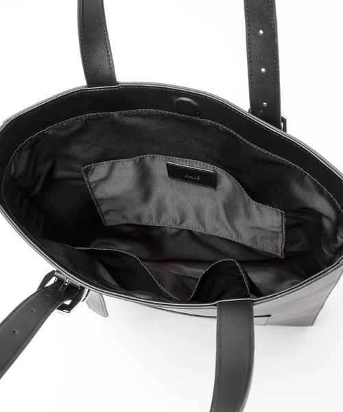 HARE（ハレ）の「RESHAPEバックルトートバッグ(HARE)（トートバッグ・メンズ・ブラック・FREE）」の17枚目の写真