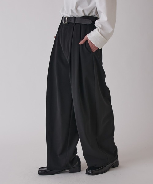 Lui's（ルイス）の「ダブルクロスベーシックカーブパンツ（スラックス・メンズ・ライトグレー/ネイビー/ブラック・M/S）」の4枚目の写真