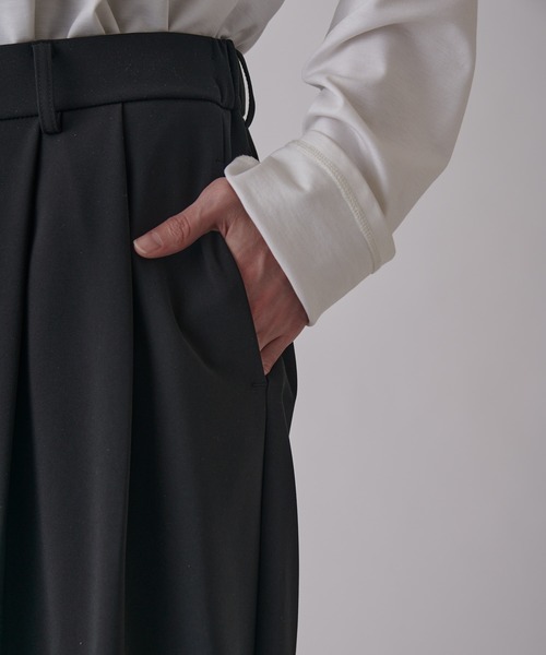 Lui's（ルイス）の「ダブルクロスベーシックカーブパンツ（スラックス・メンズ・ライトグレー/ネイビー/ブラック・M/S）」の11枚目の写真