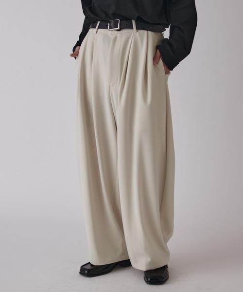 Lui's（ルイス）の「ダブルクロスベーシックカーブパンツ（スラックス・メンズ・ライトグレー/ネイビー/ブラック・M/S）」の14枚目の写真