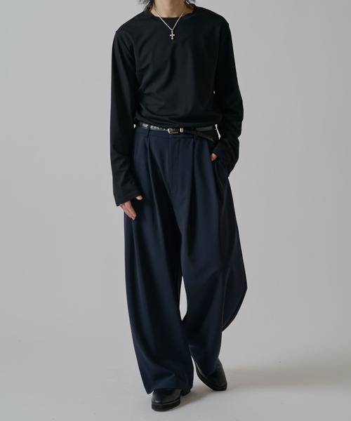 Lui's(ルイス)の「ダブルクロスベーシックカーブパンツ(スラックス・メンズ・ライトグレー/ネイビー/ブラック・M/S)」の17枚目の写真