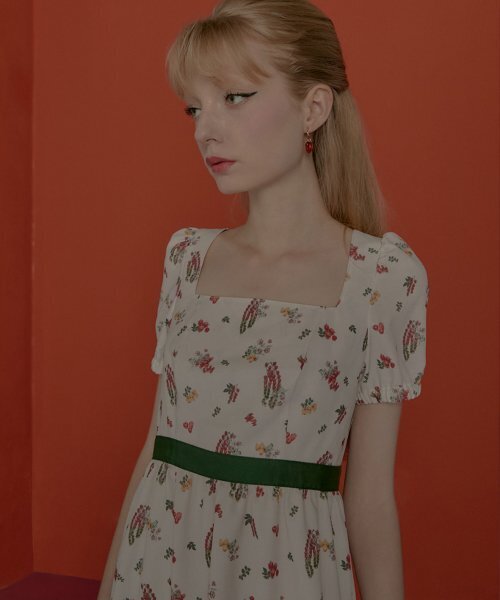 ICE GARDEN A.508(アイス ガーデン エイオーゴンパル)の「VEGGIE PRINT DRESS(ワンピース・レディース・その他・SMALL/MEDIUM)」の4枚目の写真