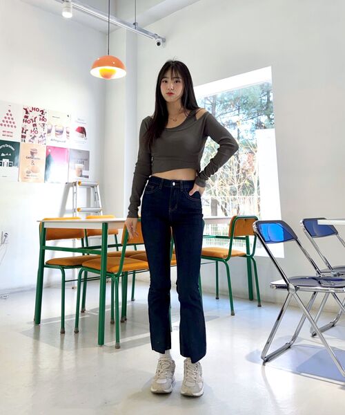 GCLIP(ジクリップ)の「あたたかい起毛シークレットバンディングスパンブーツカットジーンズ(デニムパンツ・レディース・ブルー・SMALL/MEDIUM/LARGE/X-LARGE/XX-LARGE)」の16枚目の写真