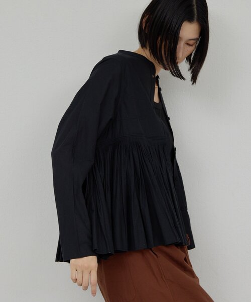 GALLARDAGALANTE(ガリャルダガランテ)の「【2026SS Debut】【Dhritië】【手洗い可】タックブラウス(シャツ/ブラウス・レディース・オフホワイト/ブラック/イエロー・FREE)」の13枚目の写真