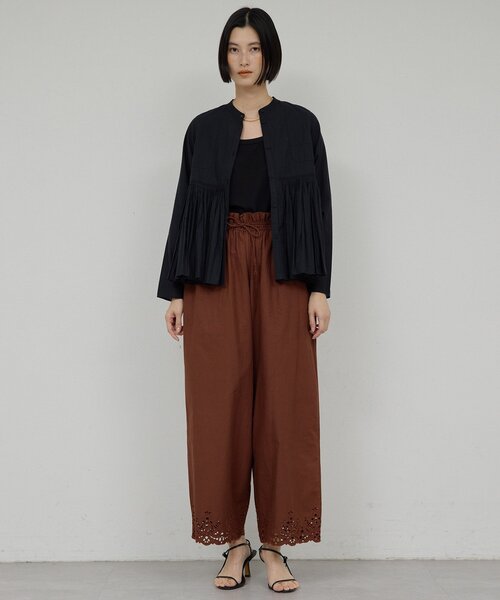 GALLARDAGALANTE(ガリャルダガランテ)の「【2026SS Debut】【Dhritië】【手洗い可】タックブラウス(シャツ/ブラウス・レディース・オフホワイト/ブラック/イエロー・FREE)」の14枚目の写真