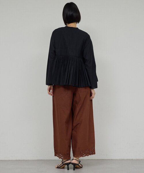 GALLARDAGALANTE(ガリャルダガランテ)の「【2026SS Debut】【Dhritië】【手洗い可】タックブラウス(シャツ/ブラウス・レディース・オフホワイト/ブラック/イエロー・FREE)」の17枚目の写真