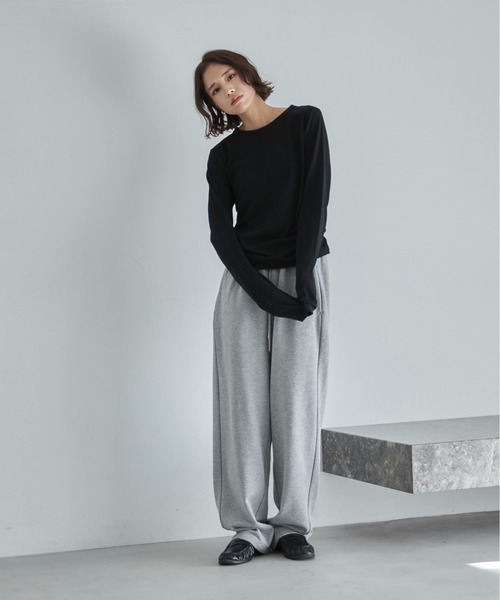 feepur(フェピュール)の「ベーシックウォームロンTee(Tシャツ/カットソー・レディース・ブラック/オフホワイト/ブラウン/オートミール・MEDIUM)」の20枚目の写真