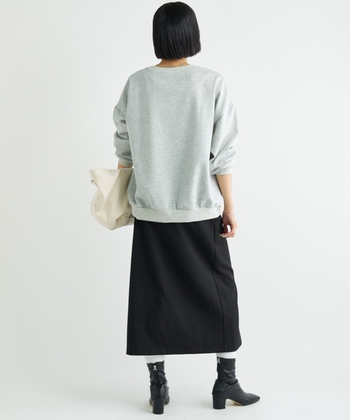 A.D.C.L.（エーディーシーエル）の「フロッキープリント ロゴ ダンボール プルオーバー（スウェット・レディース・杢グレー/オートミール・L/M）」の19枚目の写真