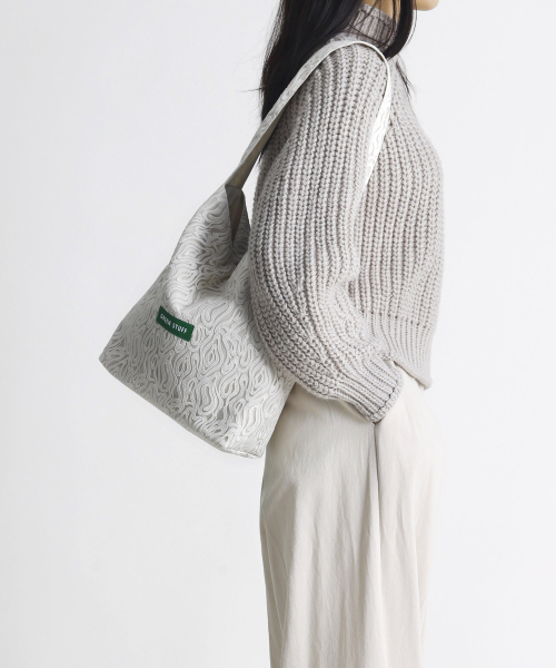 GREEN STUFF(グリーンスタッフ)の「seem full bag 62 - marbling lace ivory(エコバッグ/サブバッグ・レディース・その他・FREE)」の5枚目の写真