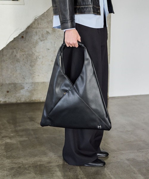 HARE（ハレ）の「Hパーツサンカクトート(HARE)（トートバッグ・メンズ・ブラック・FREE）」の2枚目の写真