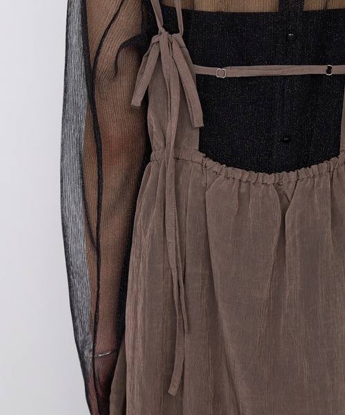 forksy.（フォルクシー）の「【forksy.】ワッシャーサテン ギャザー ダブルストラップ キャミワンピース（ワンピース・レディース・ブラック/ブルー/ブラウン/ベージュ・FREE）」の10枚目の写真