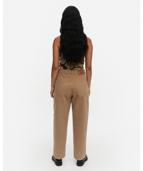 marimekko(マリメッコ)の「【Maridenim】Unikko / Barrel pants(チノパンツ・レディース・モカ・32/42/40/38/36/34)」の3枚目の写真
