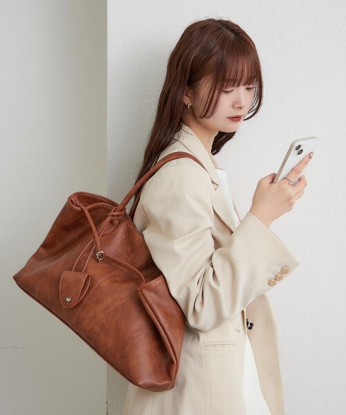 mystic(ミスティック)の「ベルト付きマルチBAG(トートバッグ・レディース・ブラウン/キャメル・ONE SIZE)」の16枚目の写真