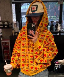 ViViDAY（ビビデー）の「【新色追加】英字プリントジップアップパーカー（パーカー）」