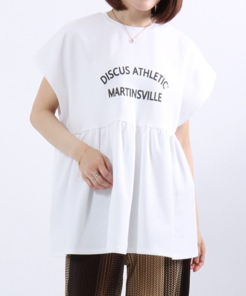 DISCUS ATHLETIC(ディスカス アスレチック)の「DISCUS ATHLETIC(ディスカスアスレチック)UVケア ペプラムフレアTシャツ/フレンチスリーブ カレッジロゴ 体型カバー(Tシャツ/カットソー・レディース・スミクロ/ネイビー/オフホワイト・M)」の9枚目の写真