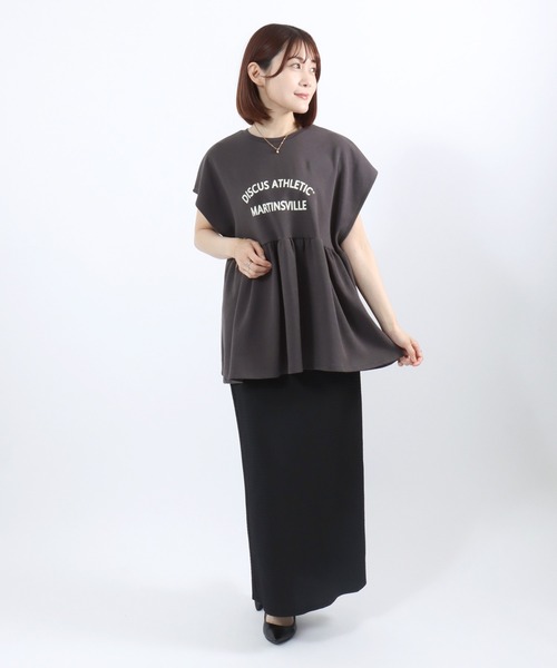 DISCUS ATHLETIC(ディスカス アスレチック)の「DISCUS ATHLETIC(ディスカスアスレチック)UVケア ペプラムフレアTシャツ/フレンチスリーブ カレッジロゴ 体型カバー(Tシャツ/カットソー・レディース・スミクロ/ネイビー/オフホワイト・M)」の20枚目の写真