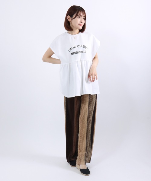 DISCUS ATHLETIC(ディスカス アスレチック)の「DISCUS ATHLETIC(ディスカスアスレチック)UVケア ペプラムフレアTシャツ/フレンチスリーブ カレッジロゴ 体型カバー(Tシャツ/カットソー・レディース・スミクロ/ネイビー/オフホワイト・M)」の13枚目の写真