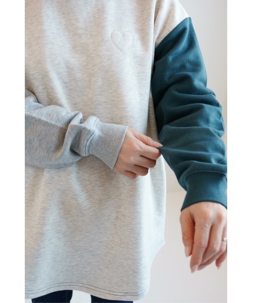 HEART MARKET（ハートマーケット）の「ハート付きカポック裏毛プルオーバー（Tシャツ/カットソー・レディース・グリーン/その他2/その他1/スミクロ/ダークパープル/アイボリー/グレー・FREE）」の22枚目の写真